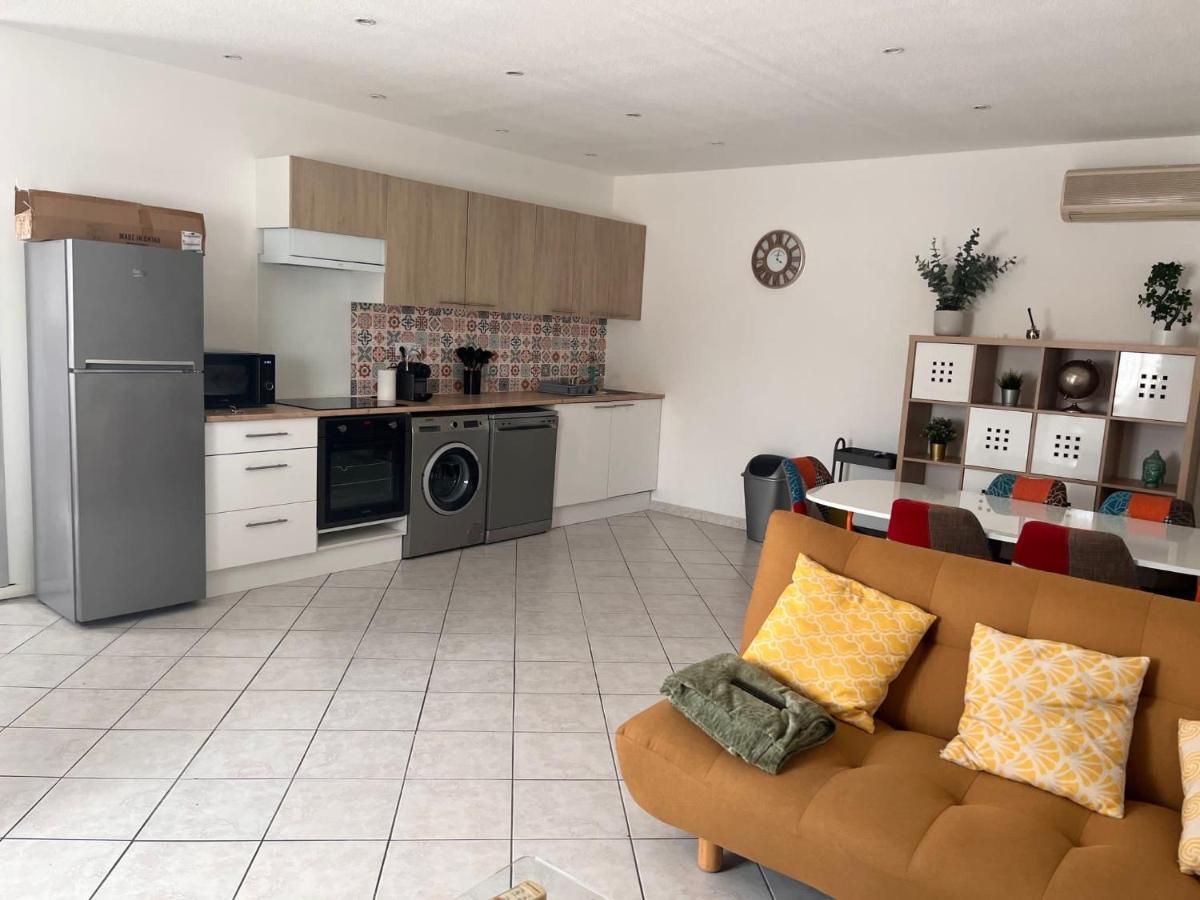Le Mini Loft Familial Apartment Carqueiranne Exterior foto